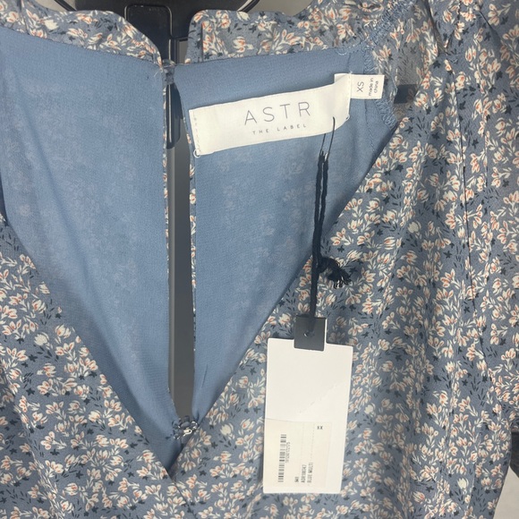 ASTR THE LABEL Tiered Ruffle Minidress size XS NWT - Picture 7 of 8